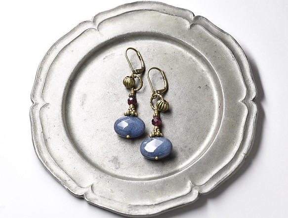 藍寶石瑪瑙和石榴石戒指耳環 第1張的照片