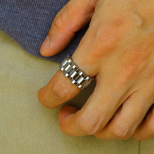 Qroza] 10mm幅 時計ブレス ベルトモチーフ メタル 太め 指輪 リング