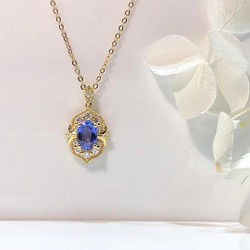 「周年記念商品」K18  天然サファイア　天然ダイヤモンド　ネックレス　成功　誠実　慈愛　9月誕生石 1枚目の画像