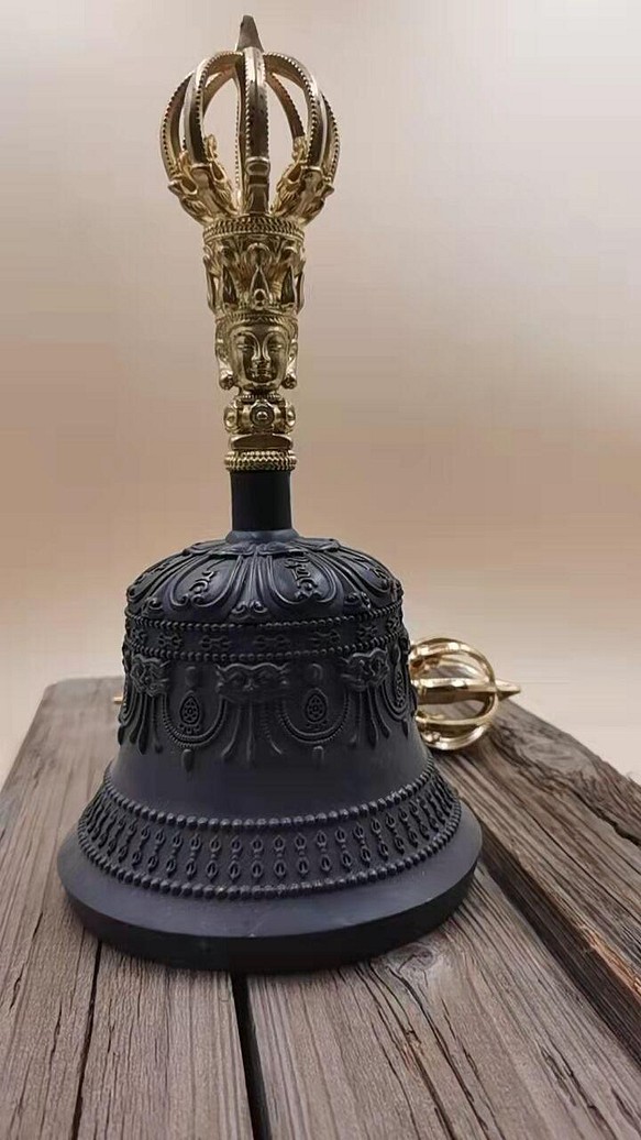 法器 仏教 九鈷金剛鈴 鐘 真鍮製 密教法具 26cm
