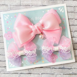 ピンクが好きな子のための、ヘアアクセサリーセット（エアリー）／ヘアゴム×３個 入学 入園 セレモニー プレゼント 1枚目の画像