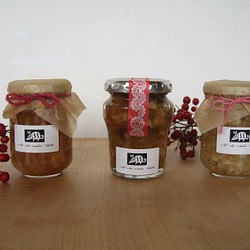 飛騨りんご　コンフィチュール　トリオ３本組　　（化粧箱入りなので手土産や贈り物にご利用いただけます。） 1枚目の画像