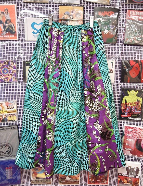 紫 x 綠 Total Pattern Mix 喇叭長裙 第1張的照片