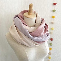 ♡櫻花和春天的顏色♡母親節推薦♡使用日本製造的優質紗布的拼布圍脖♡3色混搭（桃色、粉色、薰衣草色） 第1張的照片