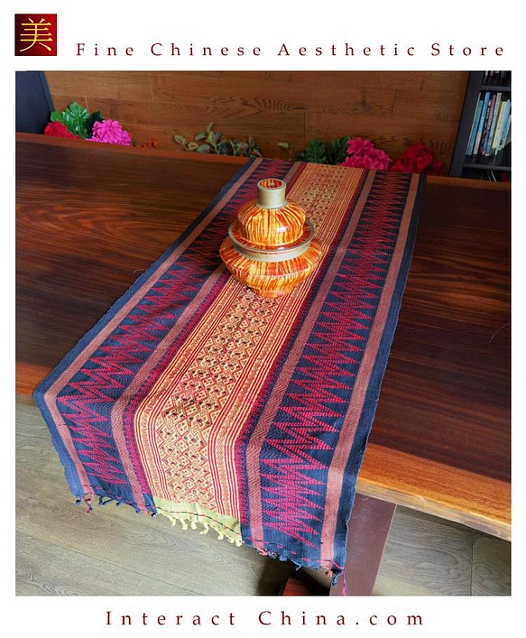 タイアカ族手織りテーブルランナー 天然コットン製アジアンBOHOテーブルランナー１７５x５５cm テーブルクロス#102 