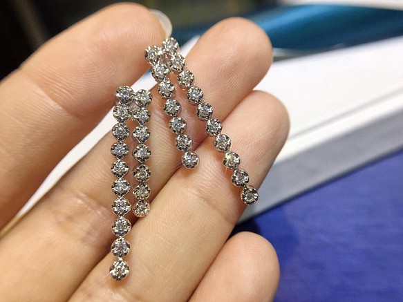 天然ダイヤモンドピアス0.7ct k18 www.disdukcapil.paserkab.go.id