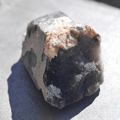 天然石 約74mmモリオン(山東省産) 約116g 天然黒水晶 原石ラフ鉱物 