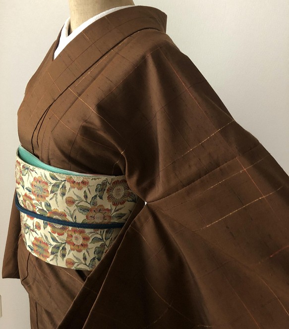 正絹　単衣紬　チョコレート色に紬の織り糸格子柄 1枚目の画像