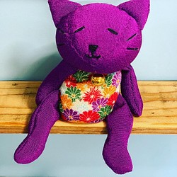 ハンドメイド　ぬいぐるみ　ネコ　ダルネコ　紫&和柄 1枚目の画像
