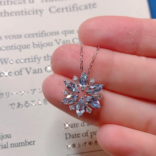 花モチーフ 天然ダイヤモンドネックレス0.87ct k18 | www.jarussi.com.br