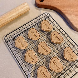 ハートクッキー型・クッキーカッター / ラブ型枠 / LOVE アルファベットクッキー型 / きれいなベーキング用品 1枚目の画像