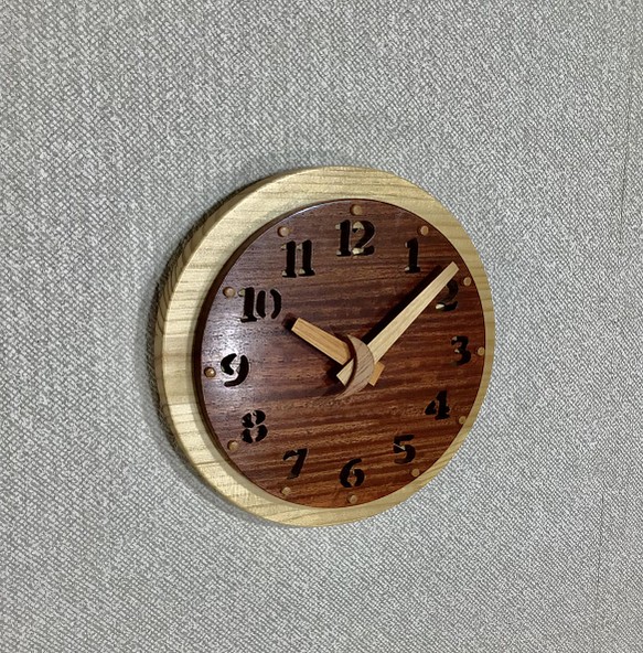 天然木　ブビンガ　掛け時計　一点物　手造り 1枚目の画像
