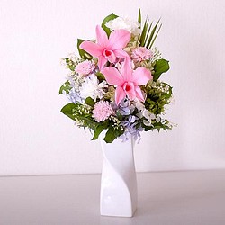 【仏花】ピンクのデンドロビウムを使ったトール系仏花【供花】 1枚目の画像