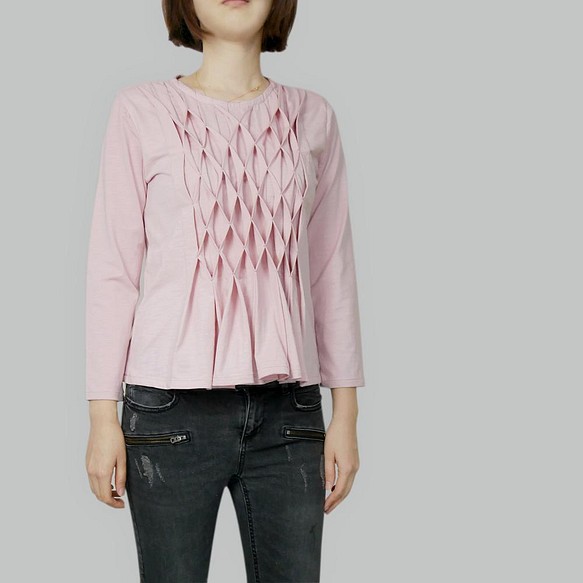 粉色立體菱格 T-Shirt 第1張的照片