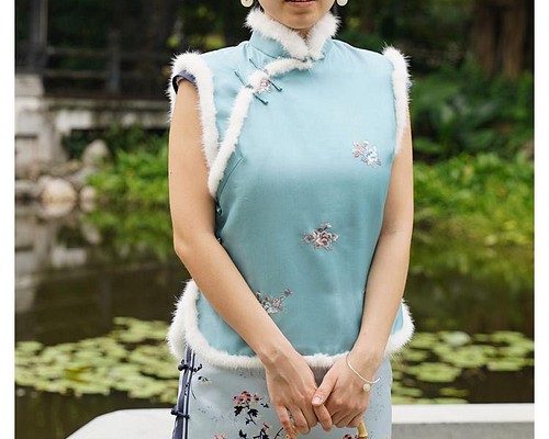 手作りチャイナドレス ブラウス 女性 ファッショナブルな刺繍 袖
