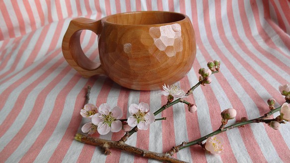 　春ですネ！　さくらの木の一木彫りコーヒーカップ 1枚目の画像