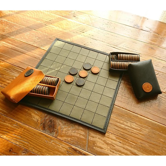 革でできたボードゲーム《受注生産》手縫い 1枚目の画像