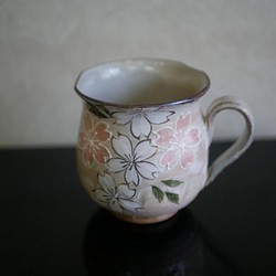 櫻花杯（白癢和金）陶器京燒 第1張的照片