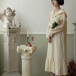 ドリーミーベージュネイビーネックボウジャパニーズガールドレスフリルラージスカート裾コットンドレス 1枚目の画像