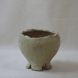 卵殻陶製植木鉢② 1枚目の画像