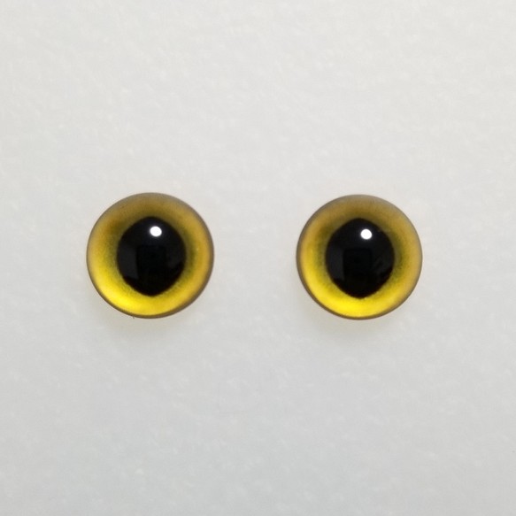 Q14　猫の瞳　１２㎜　グラスアイ　羊毛フェルト用 1枚目の画像