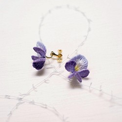 紫藤花 手作刺繡耳環 第1張的照片