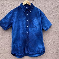 大定番！！ 『一点物』 藍染めオックスフォード半袖ワイシャツ 淡麗濃淡染め技法 XLサイズ 男女兼用 1枚目の画像