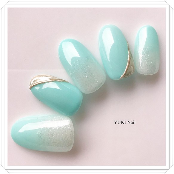 ミントブルー 付け爪 ネイルチップ ネイル 上品 華やか シンプル 綺麗 ジェル ネイルチップ ネイルシール Yuki Nail 通販 Creema クリーマ ハンドメイド 手作り クラフト作品の販売サイト