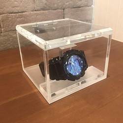 腕時計をゴージャスに収納‼『腕時計用アクリルBOXケース』 1枚目の画像