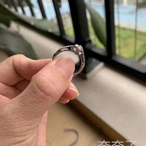 日本割引品 最高品質.ダイア指輪 モアサナイト 1.0ct リング プラチナ