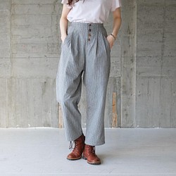 條紋寬鬆直筒褲（22s-02）淺灰色 第1張的照片