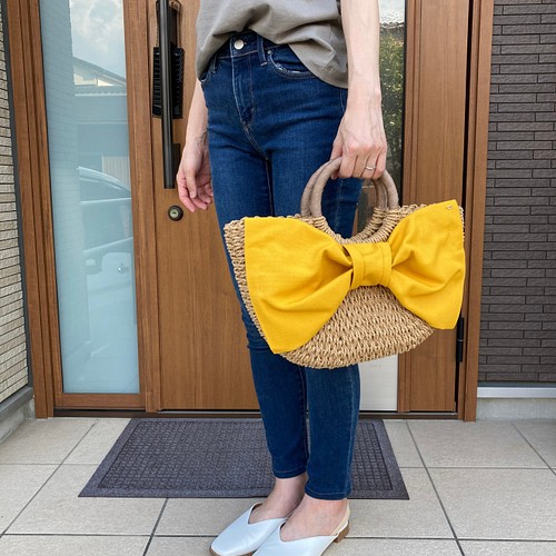 大きいリボンがかわいい カゴ風バッグ サンドベージュ My Name Bag カゴバッグ リボンバッグ かごバッグ Marggie Ribbon 通販 Creema クリーマ ハンドメイド 手作り クラフト作品の販売サイト