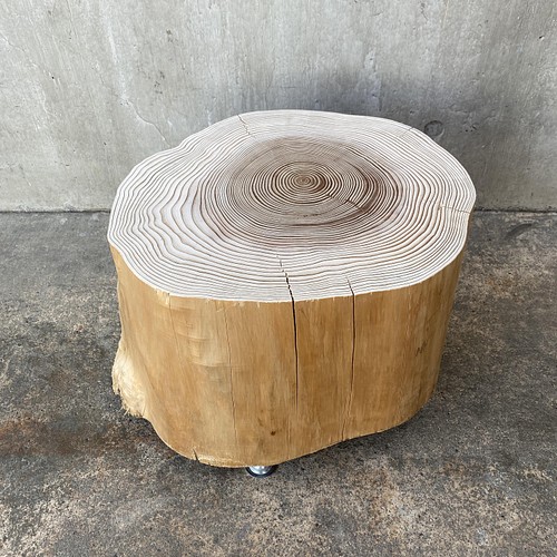 杉の切り株のオブジェ 丸太椅子 スツール