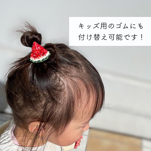 赤いスイカのビーズ刺繍ヘアゴム ヘアゴム maeri 通販｜Creema(クリーマ)