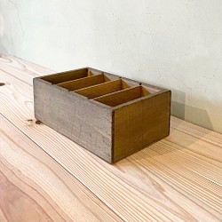 [送料無料] 仕切り付き小物入れ 木製 ウッドボックス 木箱 収納（仕切り取り外し可） 1枚目の画像