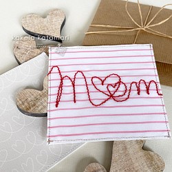 赤いステッチの母の日メッセージカード→M♡m 1枚目の画像