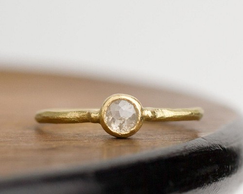 k18ナチュラルダイヤモンドのリング（ホワイトローズカット） 指輪