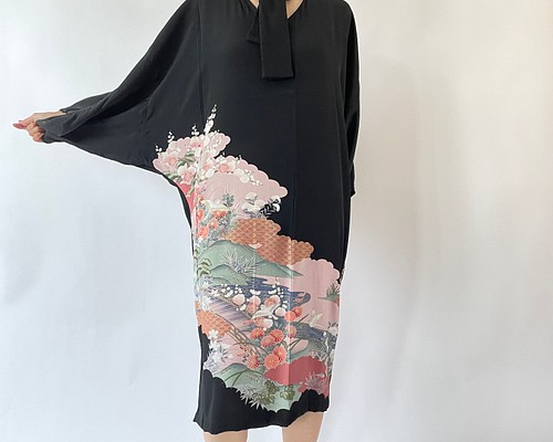 upcycled vintage kimono dress 留袖ワンピース ＜花鳥＞ 着物リメイク