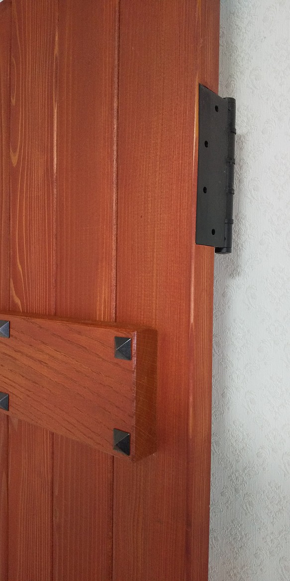 木製ヨーロッパ風のドアです 4