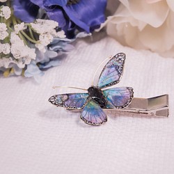 オーロラ色の手作り金属糸蝶々バレッタ 1枚目の画像