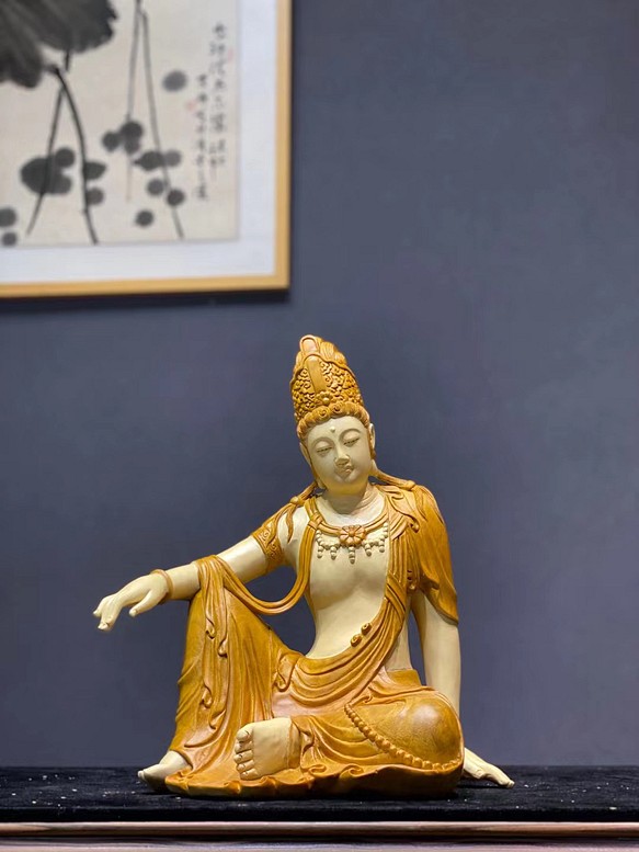 大迫力 自在観音　仏教美術　職人手作り 木彫仏像　観音菩薩造像　仏教工芸品　観自在菩薩座像　高さ42cm