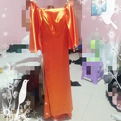 高質量！橙色連衣裙四分之三袖長音樂會/演示文稿 第1張的照片