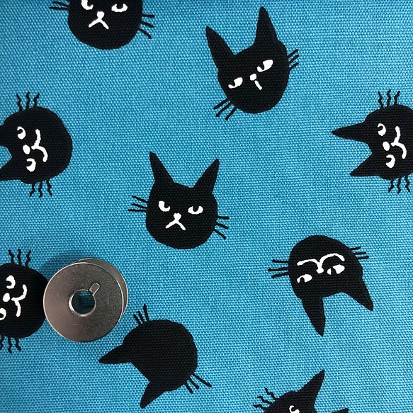 【100×50】黒猫ちゃんのランダムフェイス柄　生地 1枚目の画像