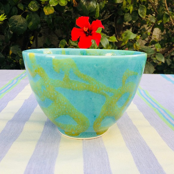 地中海陶器 ボウル 鉢 ターコイズブルー＆イエロー 色の組み合わせが