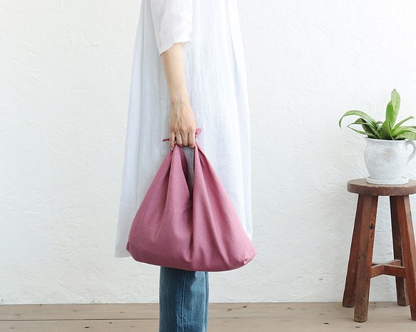 Alin Azuma 包 M 50cm 籃子包，帶亞麻 Azuma 包角撐板（粉紅色）。 第1張的照片