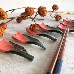鬱金香筷子架-桔紅_陶器筷架 第1張的照片
