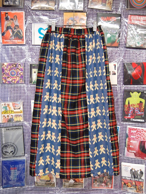 テディベア×タータンチェック　ミックスフレアロングスカート 1枚目の画像