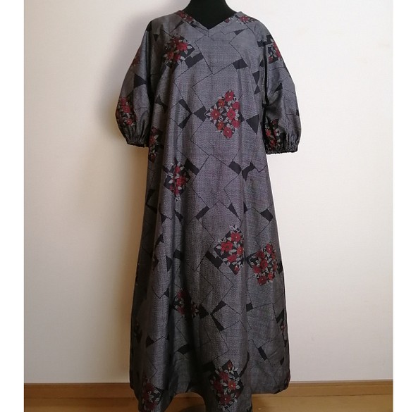 着物リメイク レディース 紬のワンピース 黒