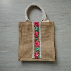 ジュートバッグ　インド刺繍リボン　ピンク　ミントグリーン花　サイズ小 1枚目の画像