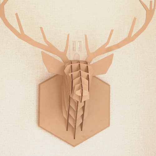 木製】鹿の頭の壁掛け(小) / ウォールデコ /ウォールデコレーション